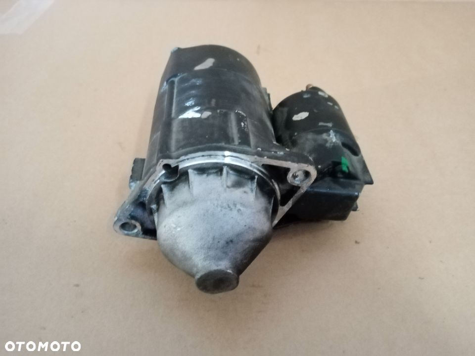 Rozrusznik starter silnika Mercedes A168 1.4 - 1