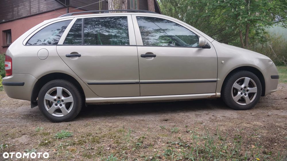 Skoda Fabia 1.4 16V Elegance - 7