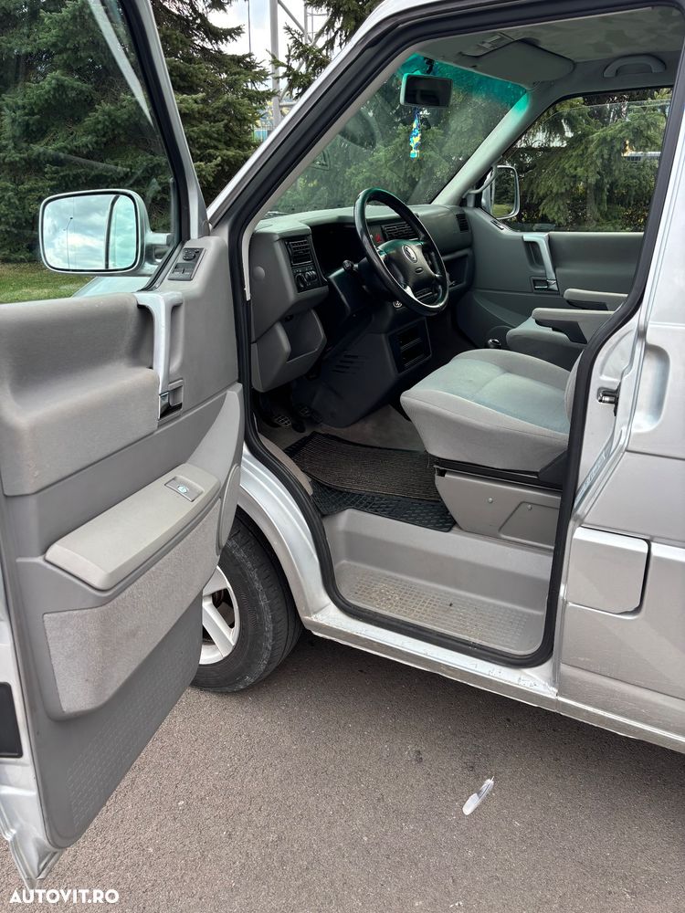 Volkswagen Multivan ver-multivan-comfortline - 5