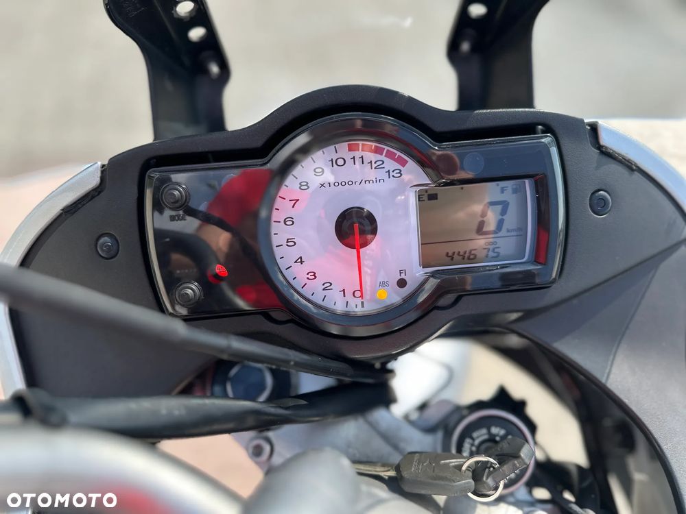 Kawasaki Versys 650 - 21