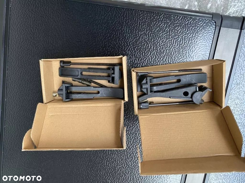 Pokrywa Paki, skrzyni Ford Ranger 14-21r. 3 pola twarda - 4