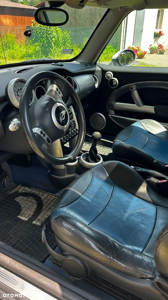 MINI Cooper S - 24