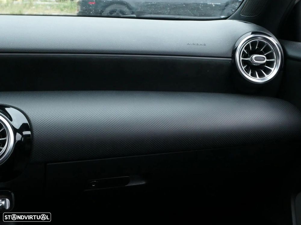 Mercedes-Benz A 35 AMG 4Matic - 37