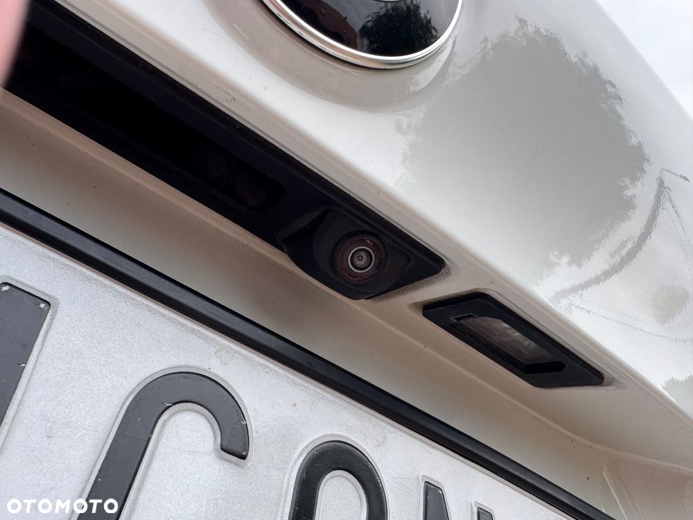 BMW X1 sDrive18d xLine - 30