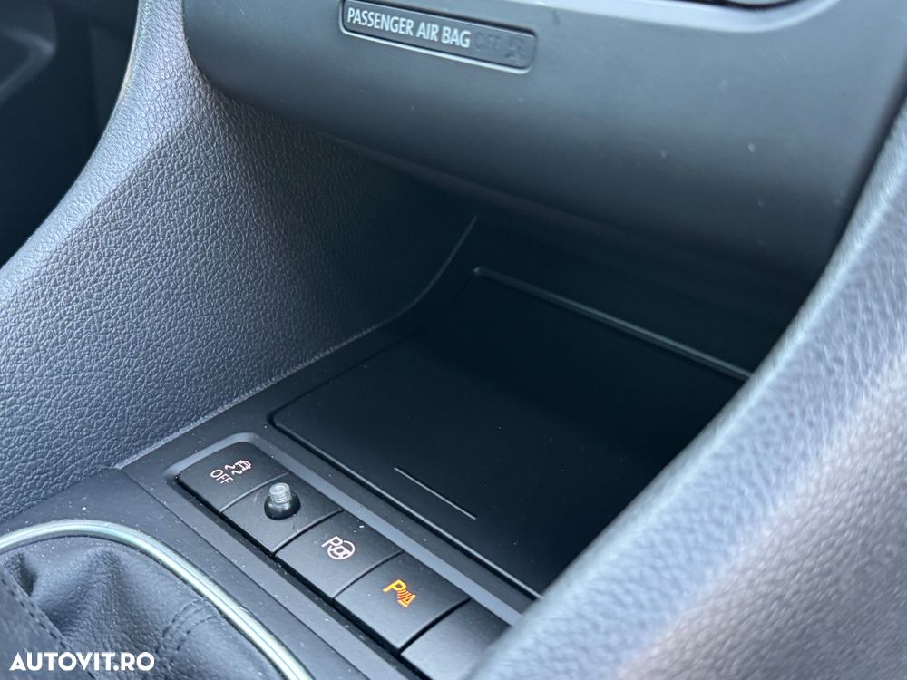 Volkswagen Golf Variant 2.0 TDI DPF Highline - 15