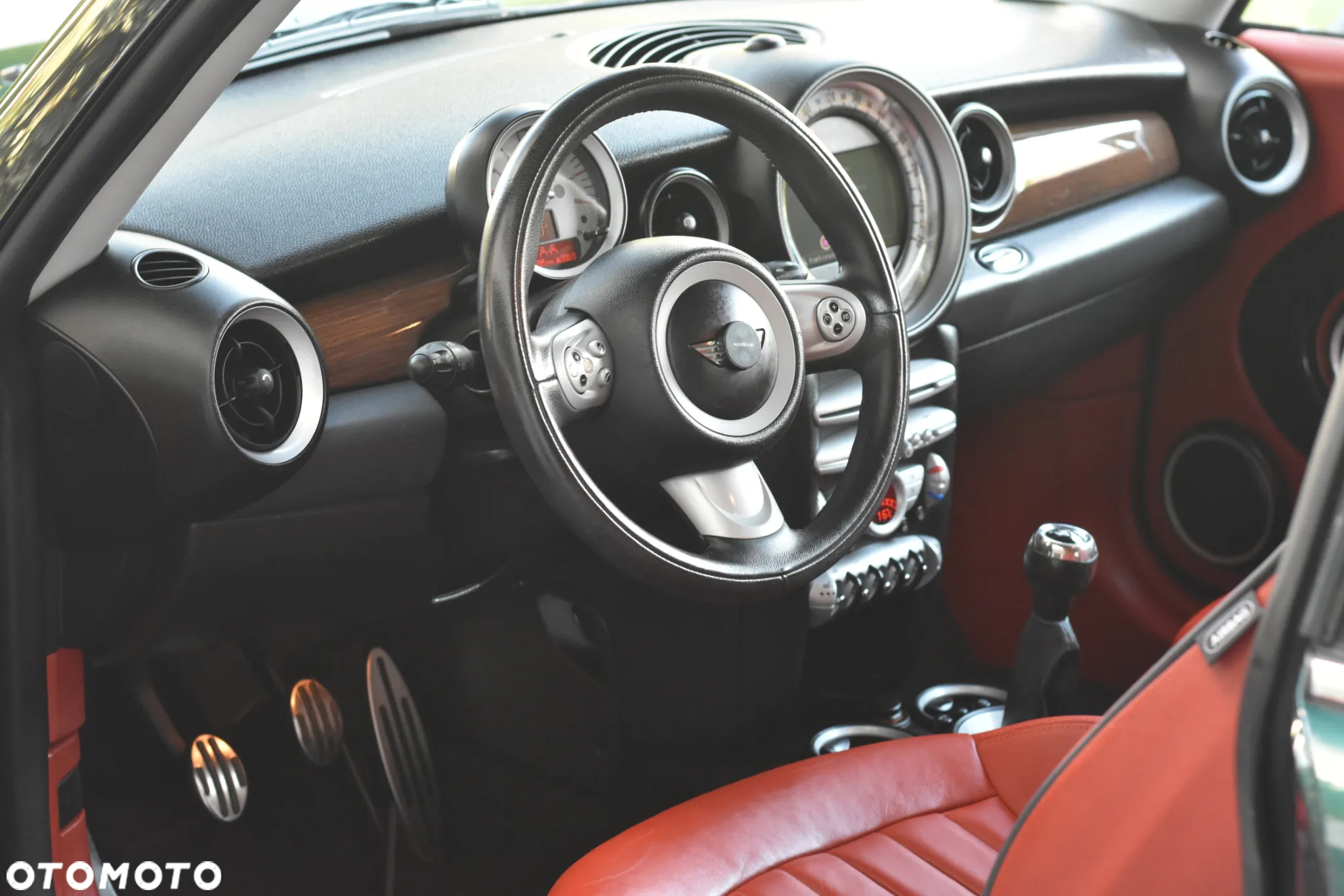 MINI Cooper S 50 Mayfair - 14