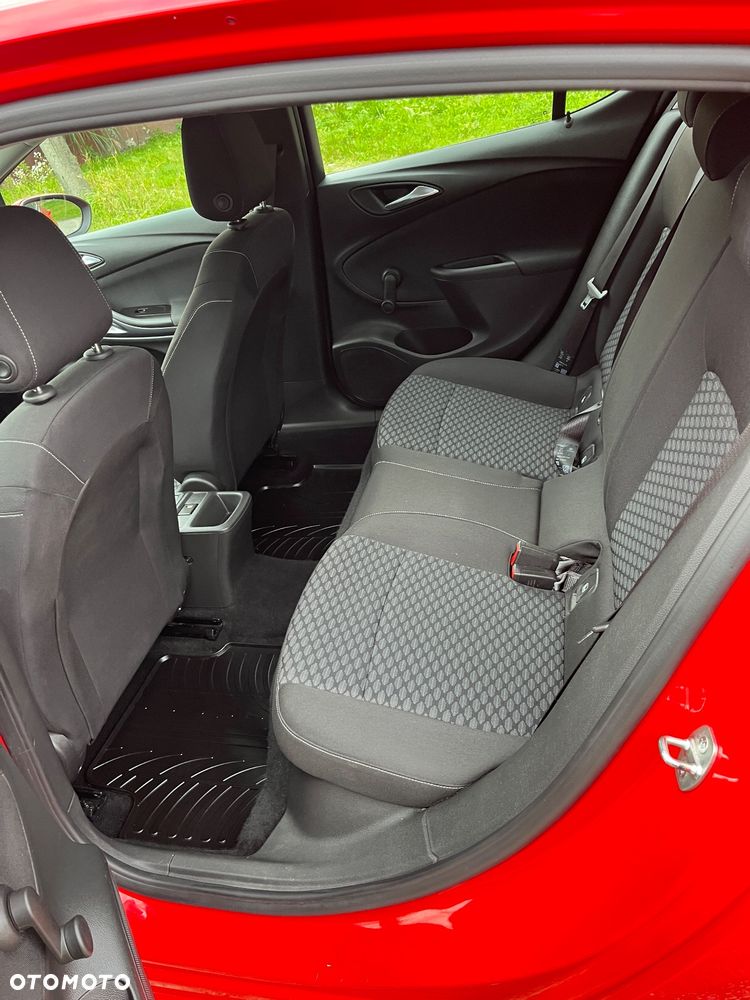 Opel Astra V 1.4 Essentia - 19