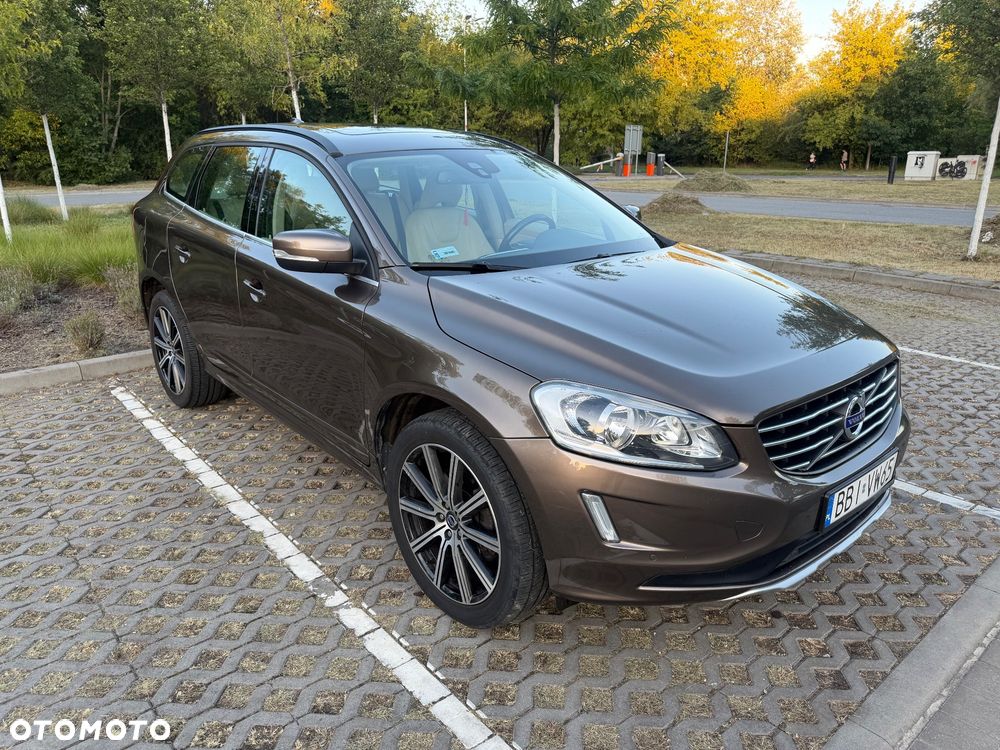 Volvo XC 60 2.4D AWD Kinetic - 1