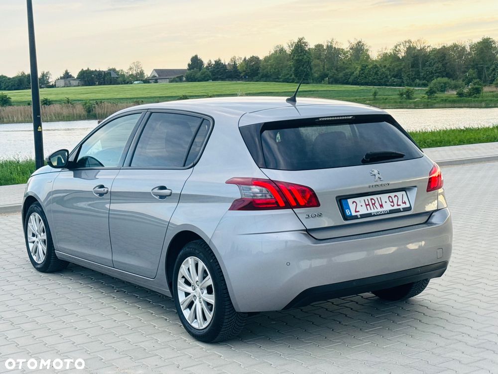Peugeot 308 1.5 BlueHDi Business Line S&S - 15