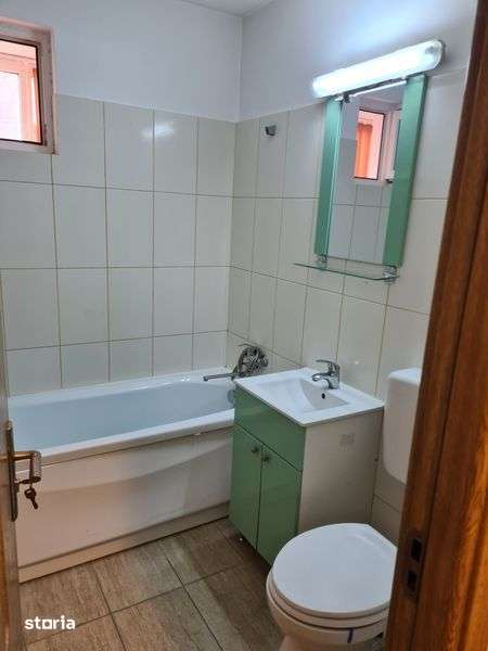 Apartament la parter - 2 camere de inchiriat. Tomis 3 - Piata — fotografia 3