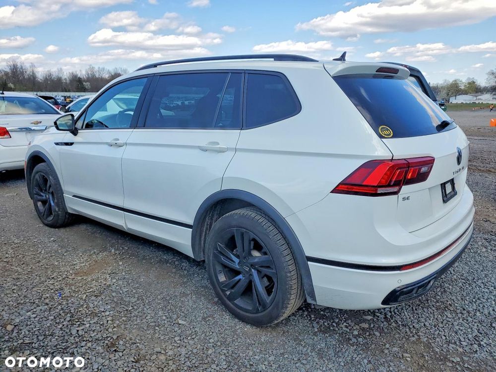 Volkswagen Tiguan - 5
