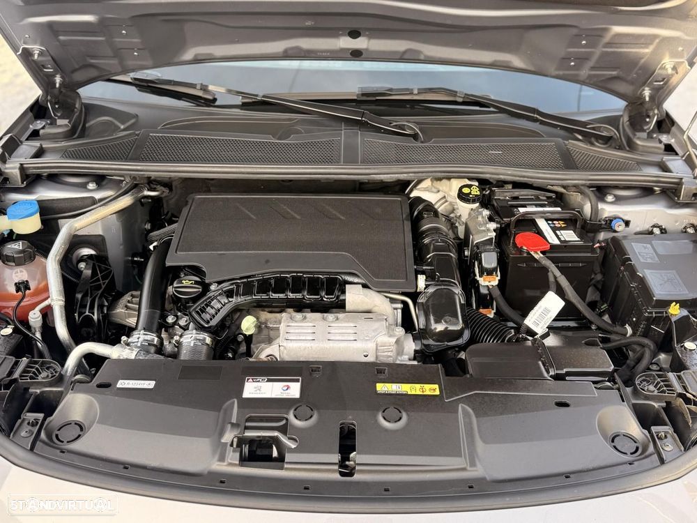Peugeot 308 1.2 PureTech GT EAT8 - 47