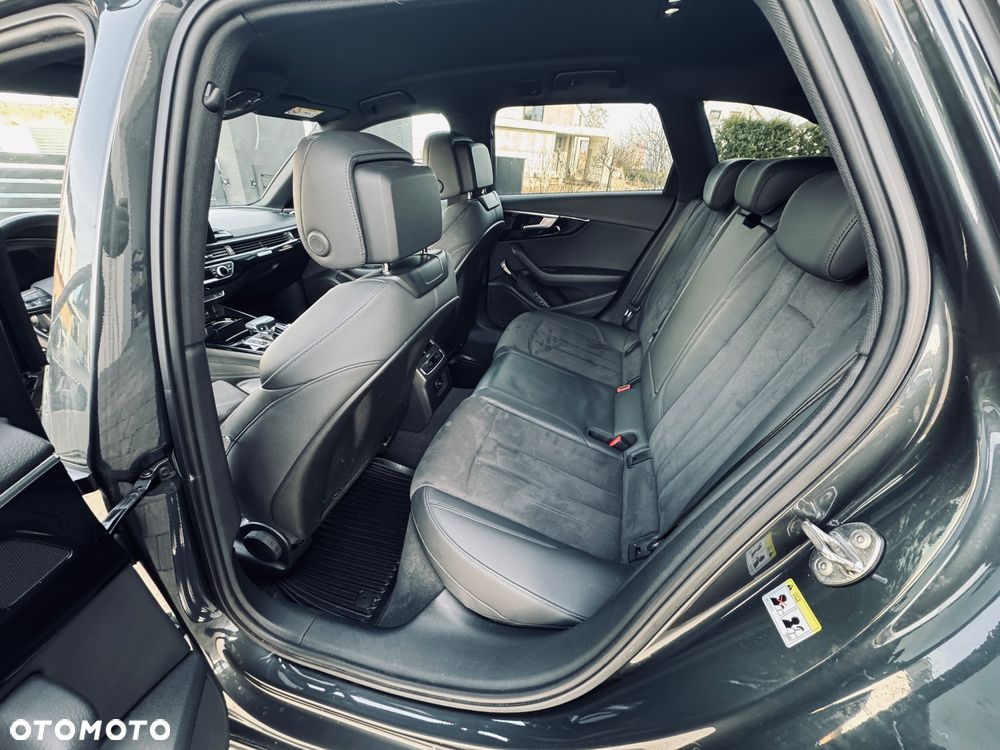 Audi A4 Allroad - 33