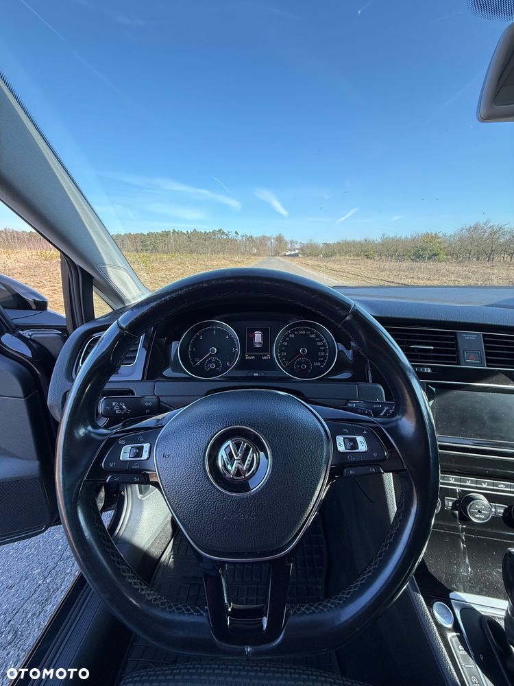 Volkswagen Golf 2.0 TDI SCR DSG Highline - 11
