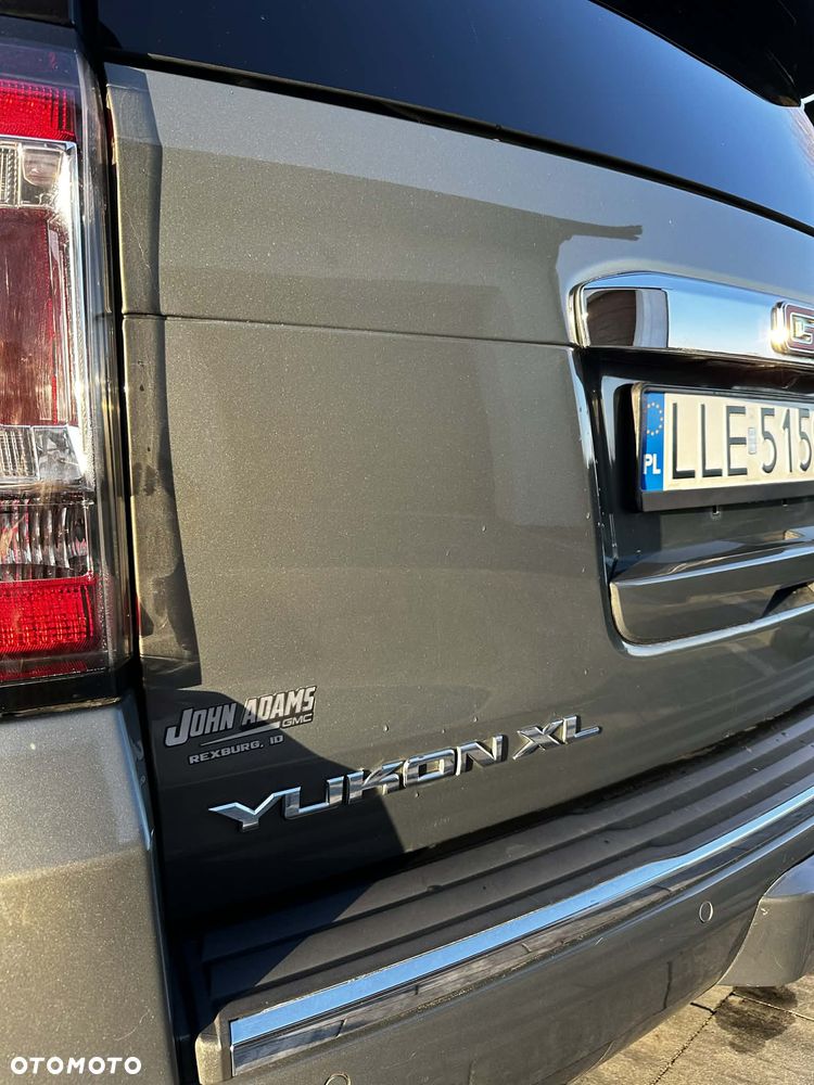 GMC Yukon - 29