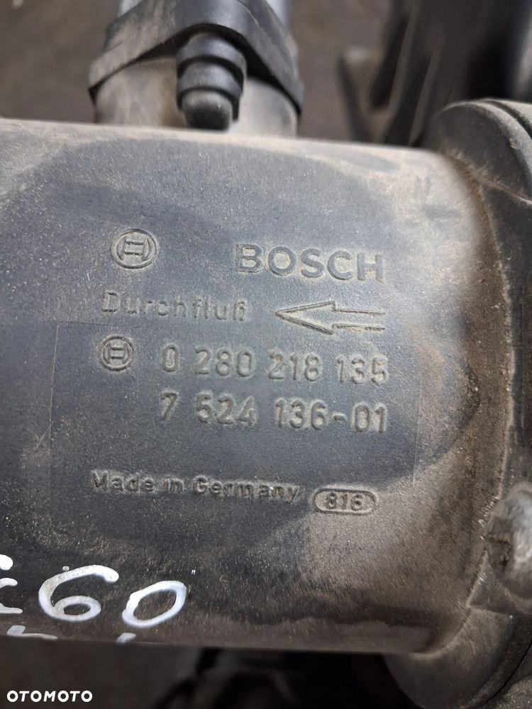 BMW E60 E61 E63 E64 M6 Obudowa filtra filtr powietrza 7521020 4,4 N62B44 BMW Przepływomierz 0280218135 - 2