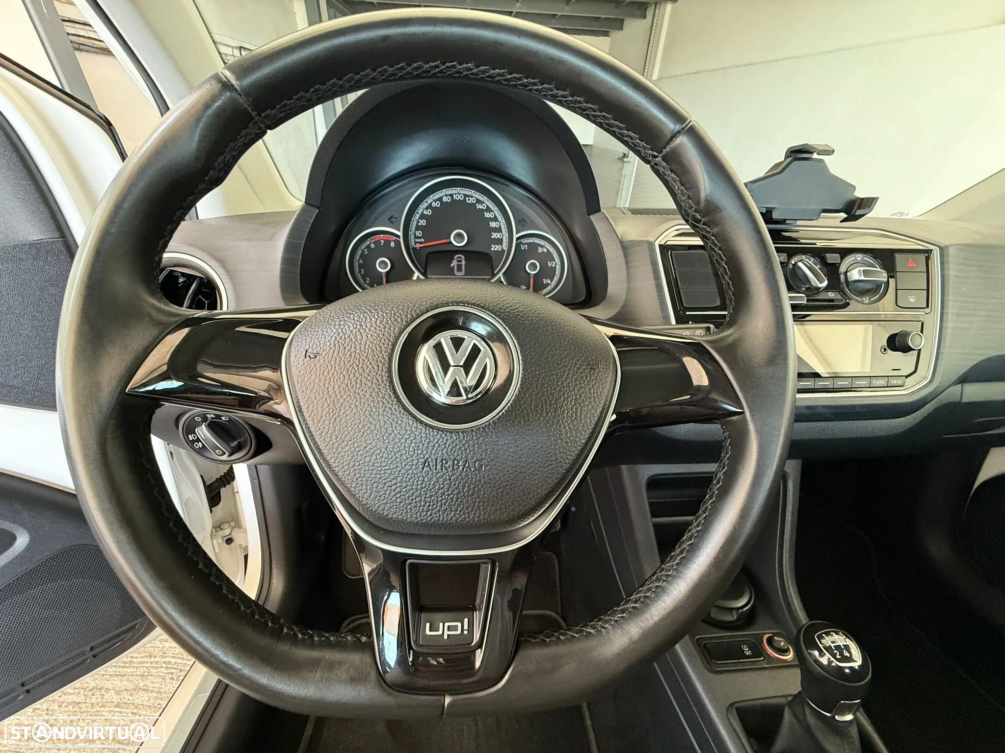 VW Cross Up! 1.0 BMT - 9