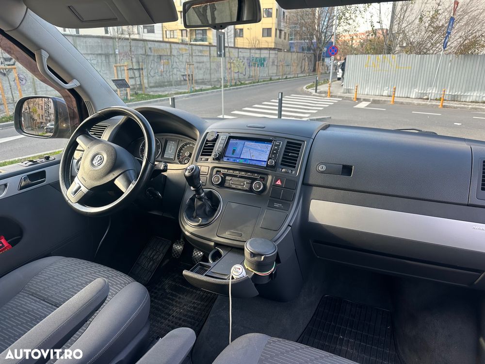 Volkswagen Multivan - 8