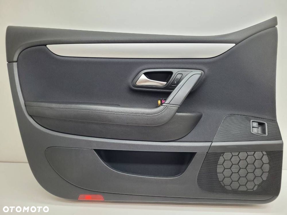 BOCZEK DRZWI PRZÓD LEWY TAPICERKA VW PASSAT CC B7 3C8867011 EUROPA - 1