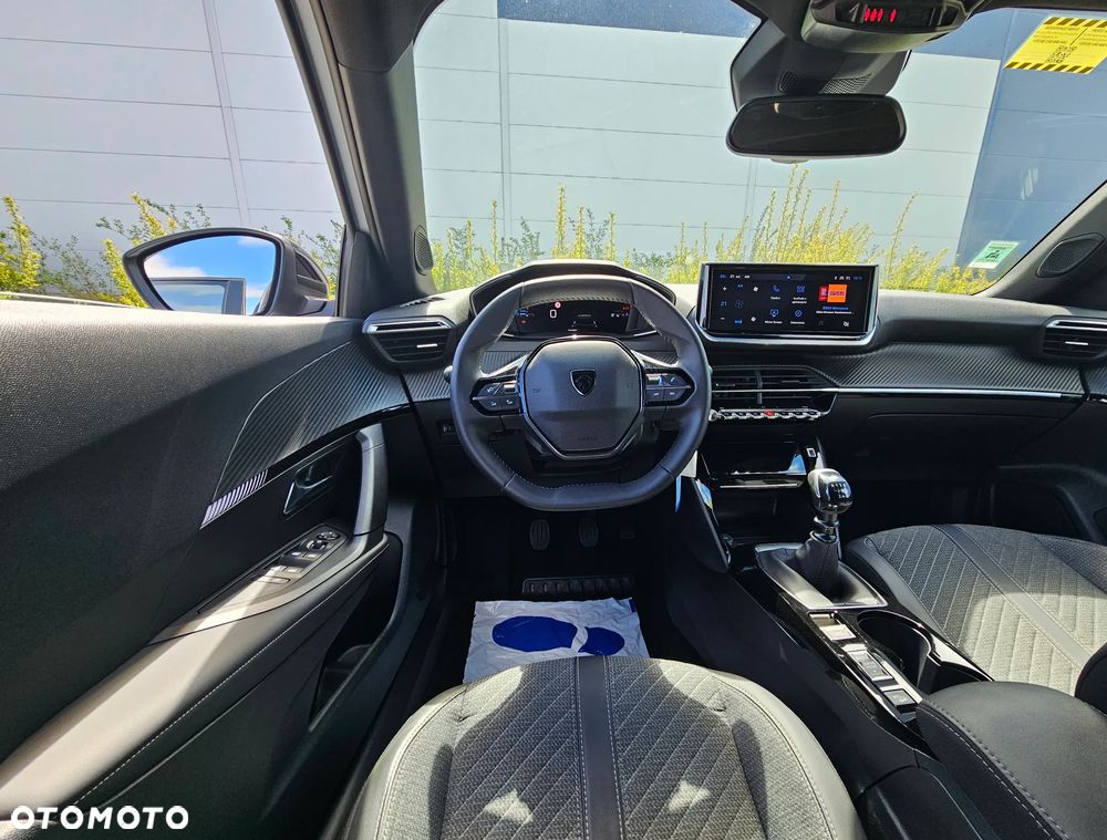 Peugeot 2008 1.2 PureTech Allure Pack S&S - 10