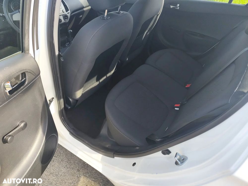 Hyundai i20 1.2 Comfort - 6