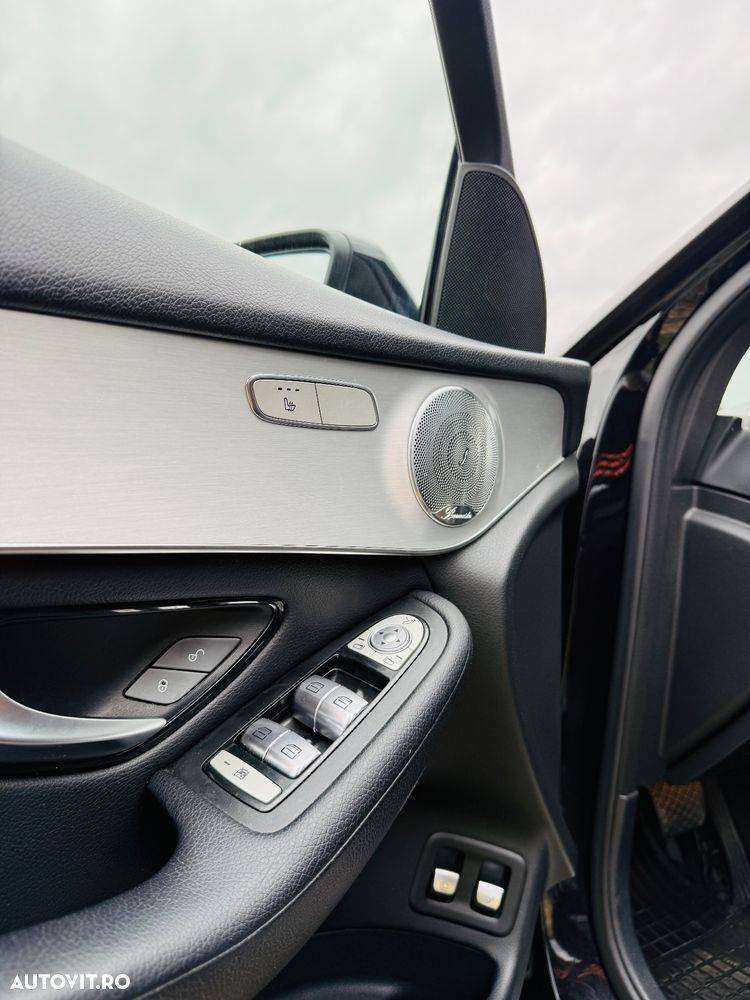 Mercedes-Benz GLC 220 d 4MATIC - 11