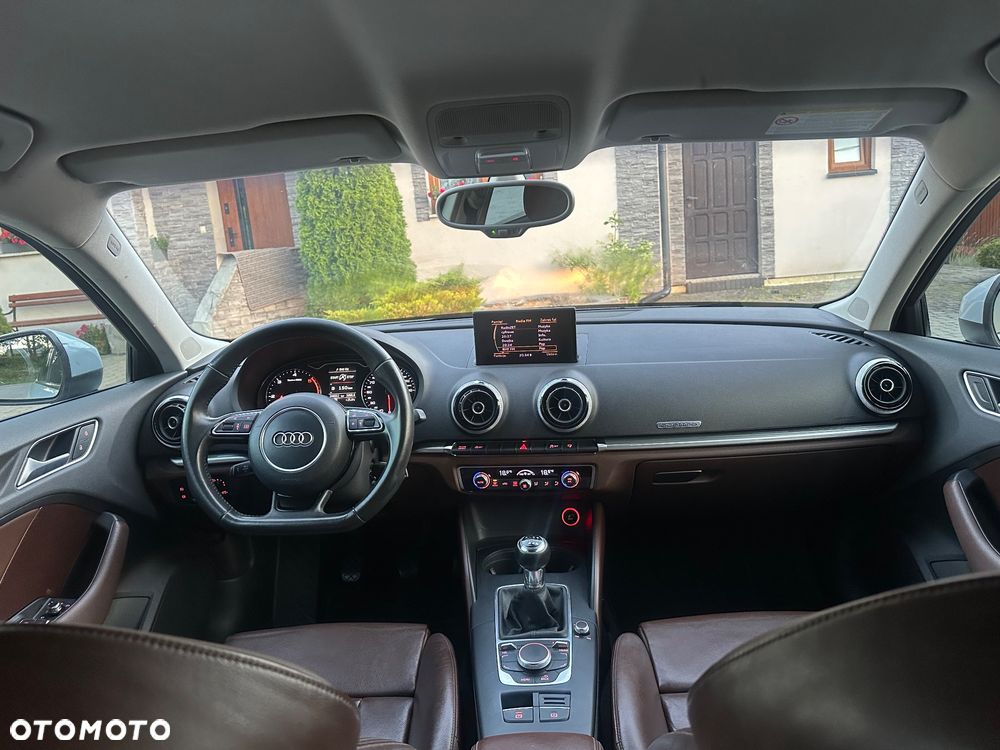 Audi A3 Sportback 2.0 TDI quattro Ambition - 16