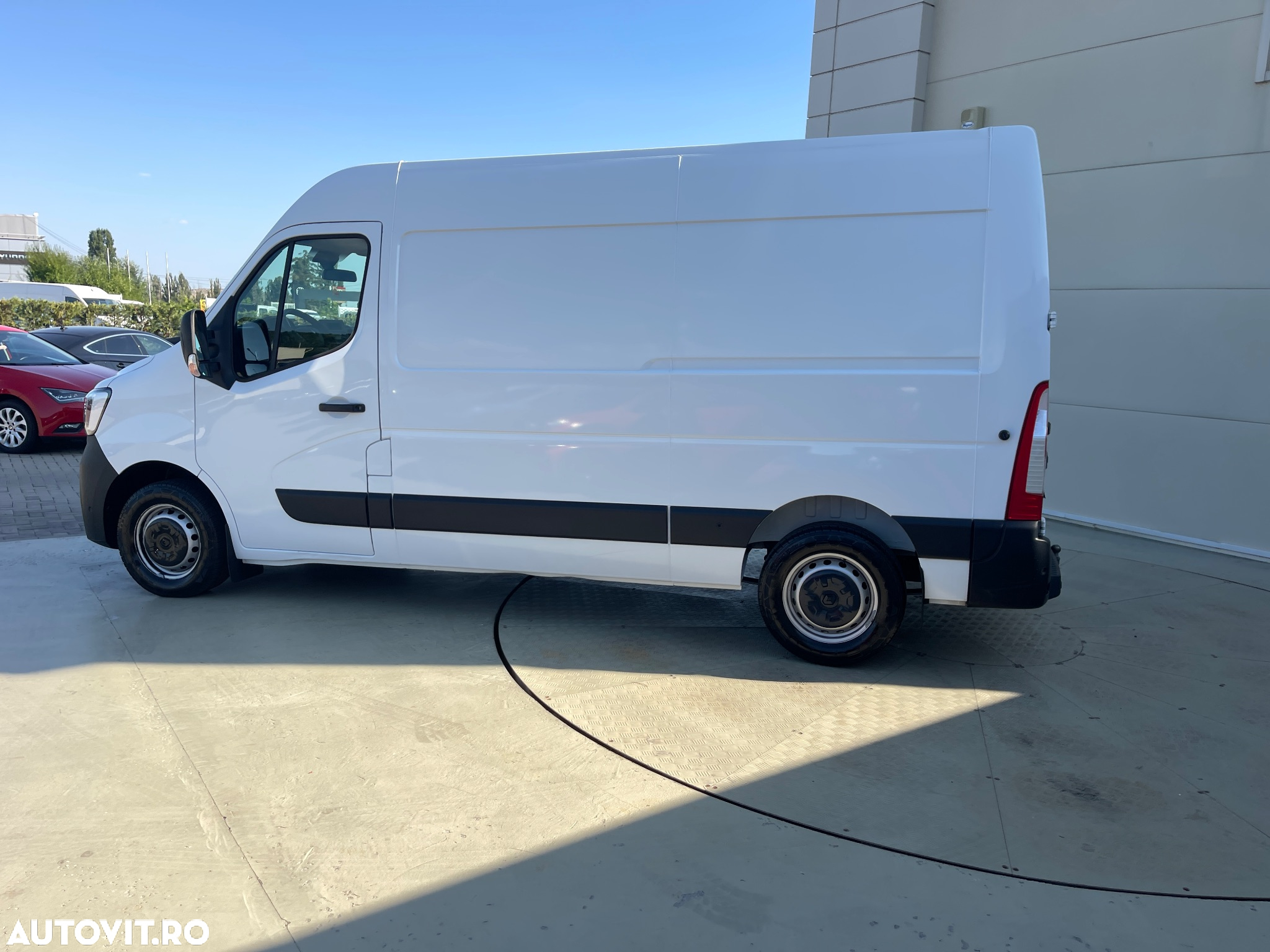 Renault Master  L2H2 DCI130 - 12