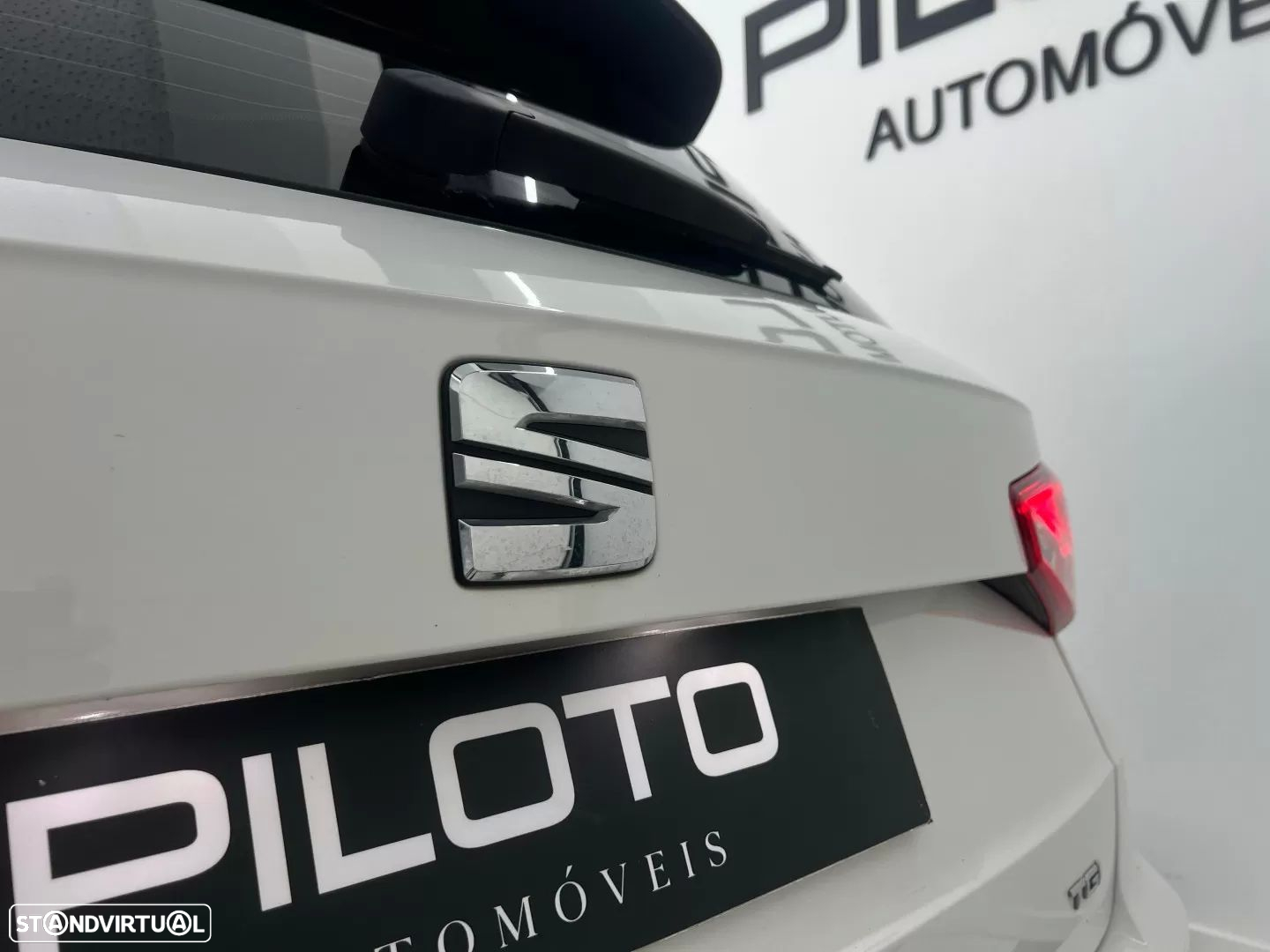 SEAT Arona 1.0 TGI Xcellence - 13