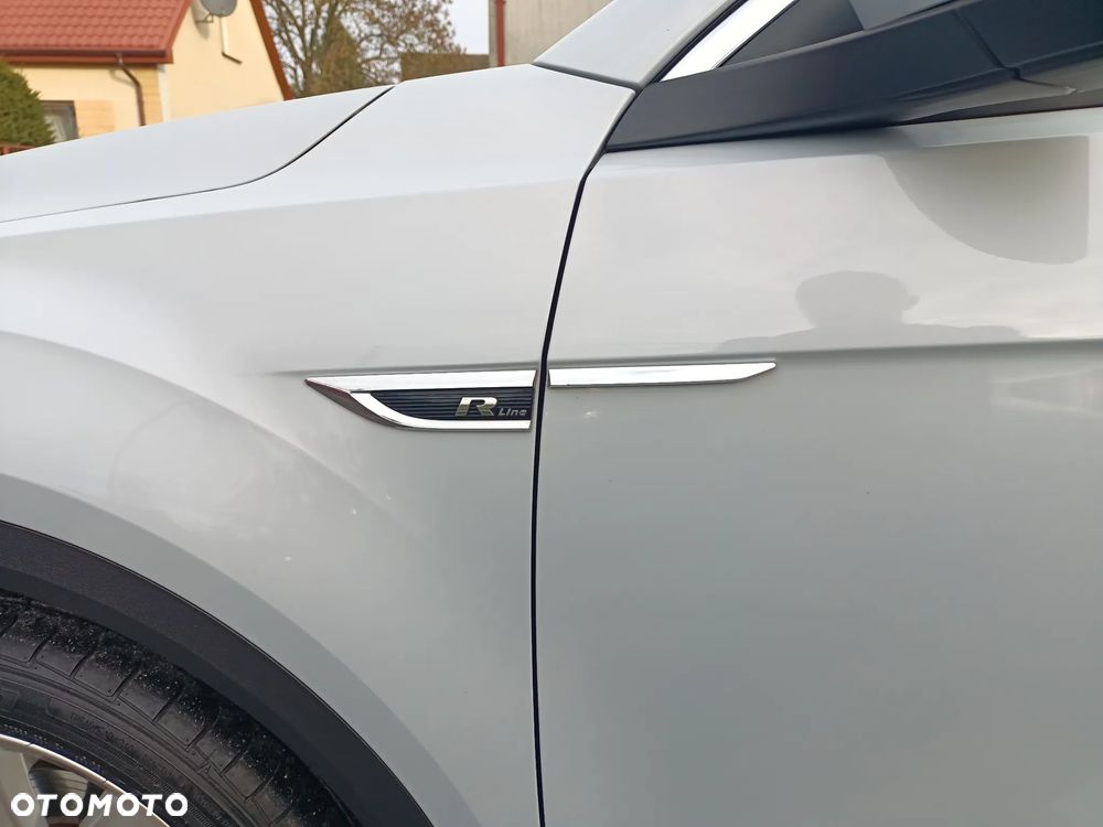 Volkswagen T-Roc 1.5 TSI OPF DSG R-Line - 21