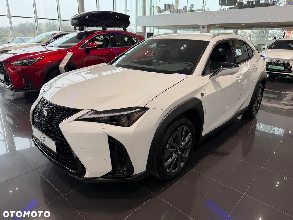 Lexus UX - 1