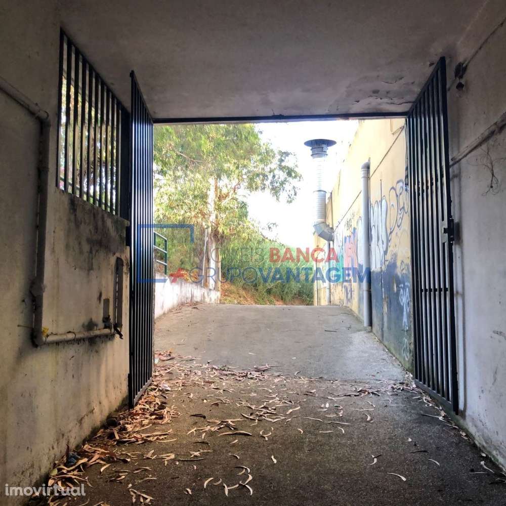 Lugar de estacionamento em Odivelas_31 m2. - Grande imagem: 2/12