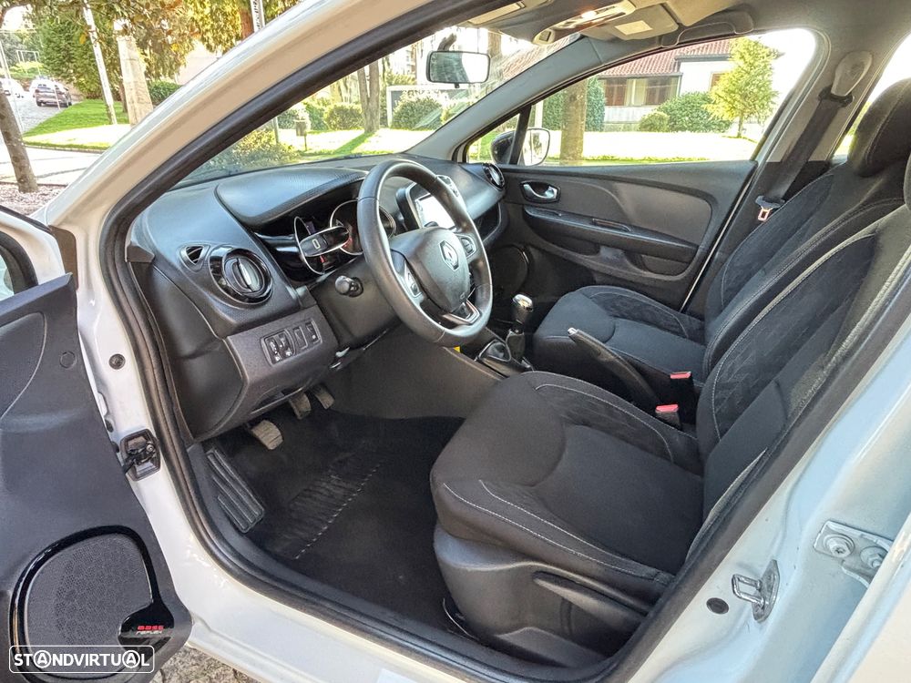 Renault Clio - 12