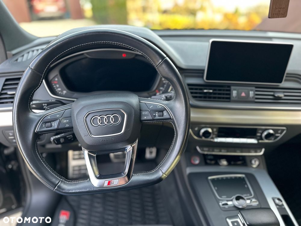 Audi SQ5 - 17