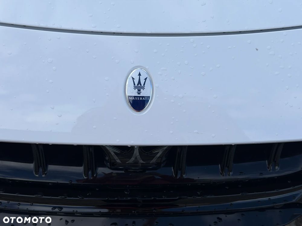 Maserati Grecale mHEV Modena - 25