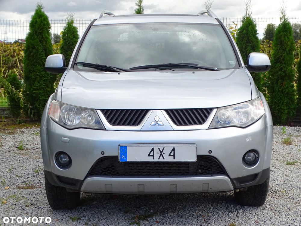 Mitsubishi Outlander - 21