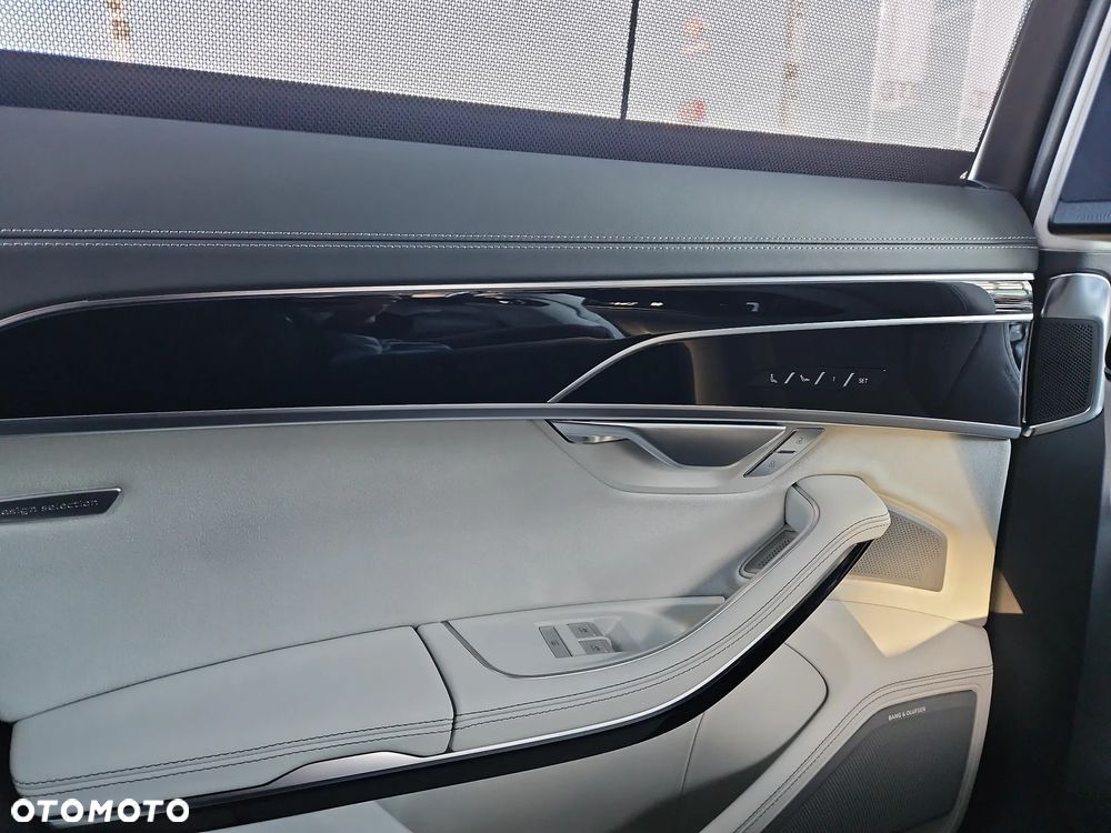 Audi S8 TFSI quattro tiptronic - 32