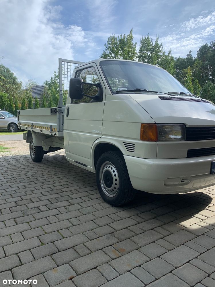 Volkswagen Transporter - 4