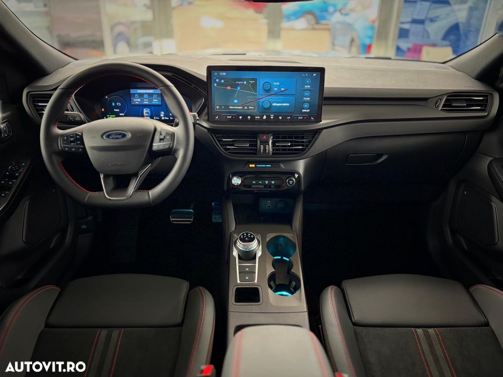 Ford Kuga 2.5 Duratec FWD PHEV ST-Line X - 15