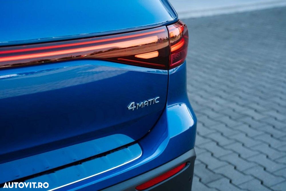 Mercedes-Benz EQB 300 4MATIC - 12