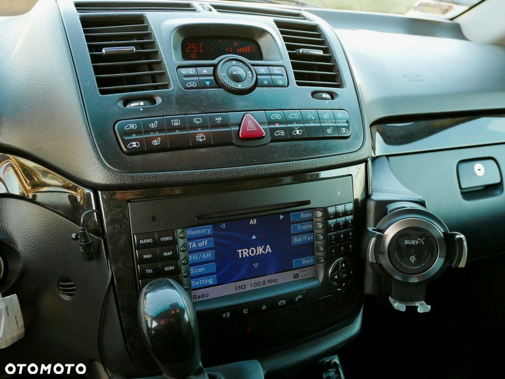 Mercedes-Benz Viano - 19