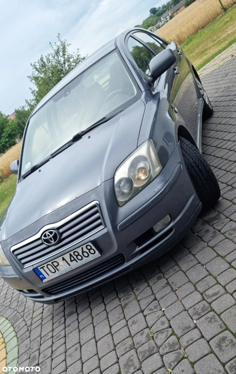 Toyota Avensis 2.0 D-4D - 10