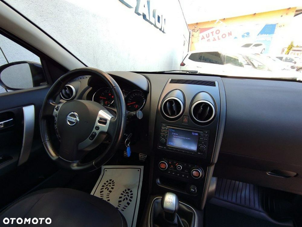 Nissan Qashqai - 14