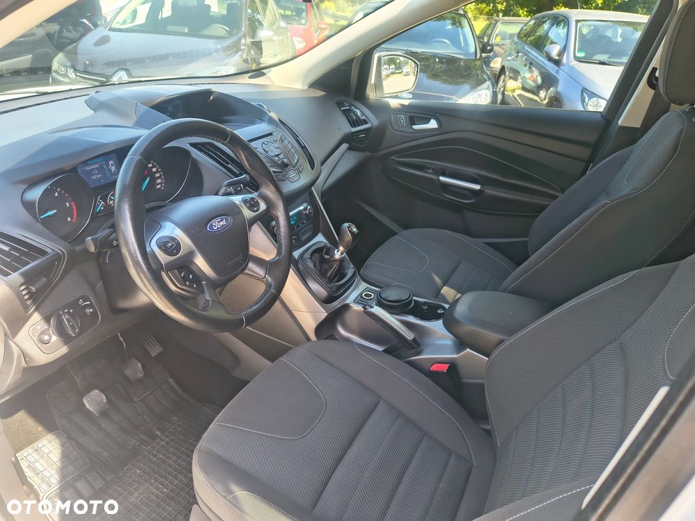 Ford Kuga 2.0 TDCi 2x4 Champions Edition - 15