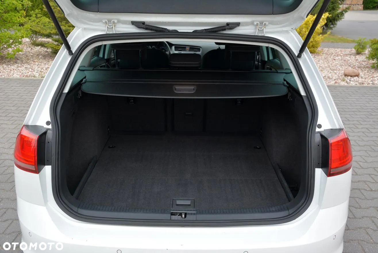 Volkswagen Golf 1.6 BlueTDI DSG Trendline - 19