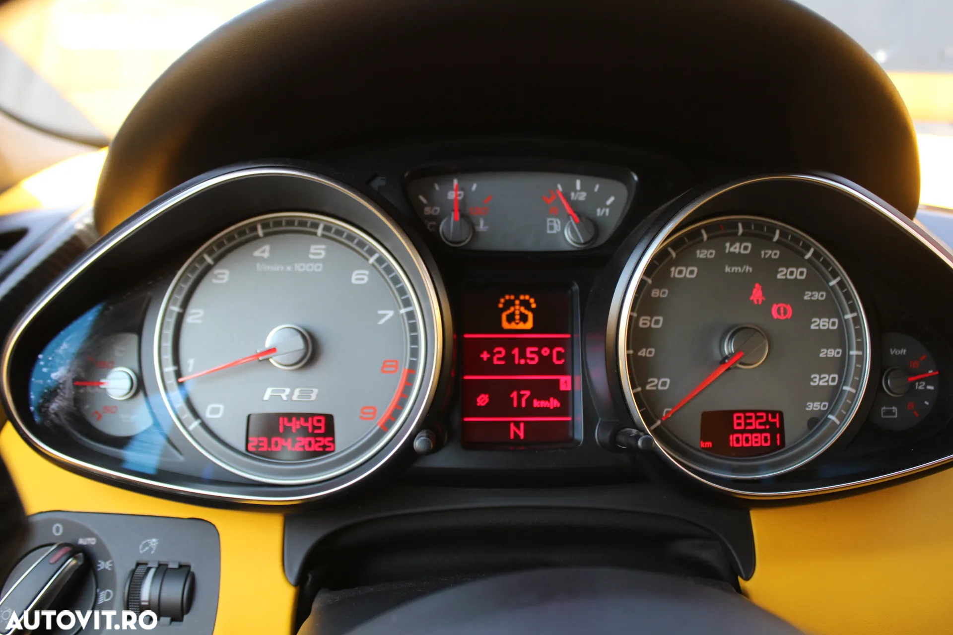 Audi R8 4.2 FSI Quattro R-Tronic - 16
