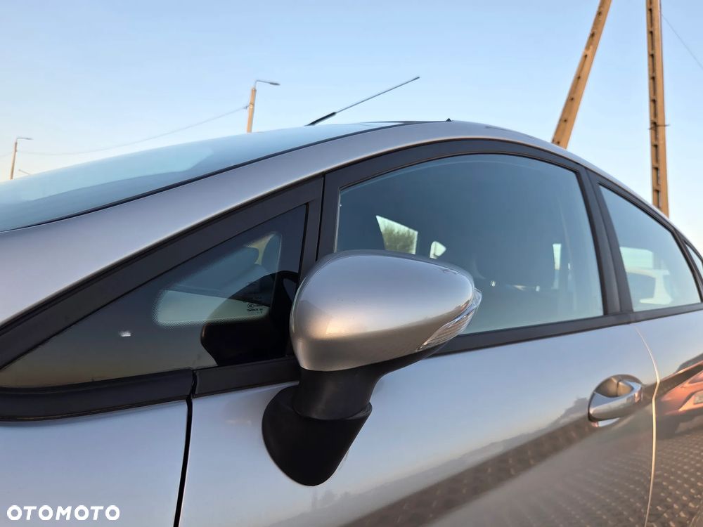 Ford Fiesta - 17