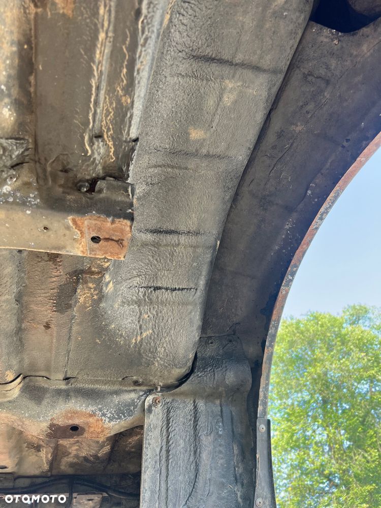 Skrzynia ładunkowa paka zabudowa Nissan Navara d40 - 14