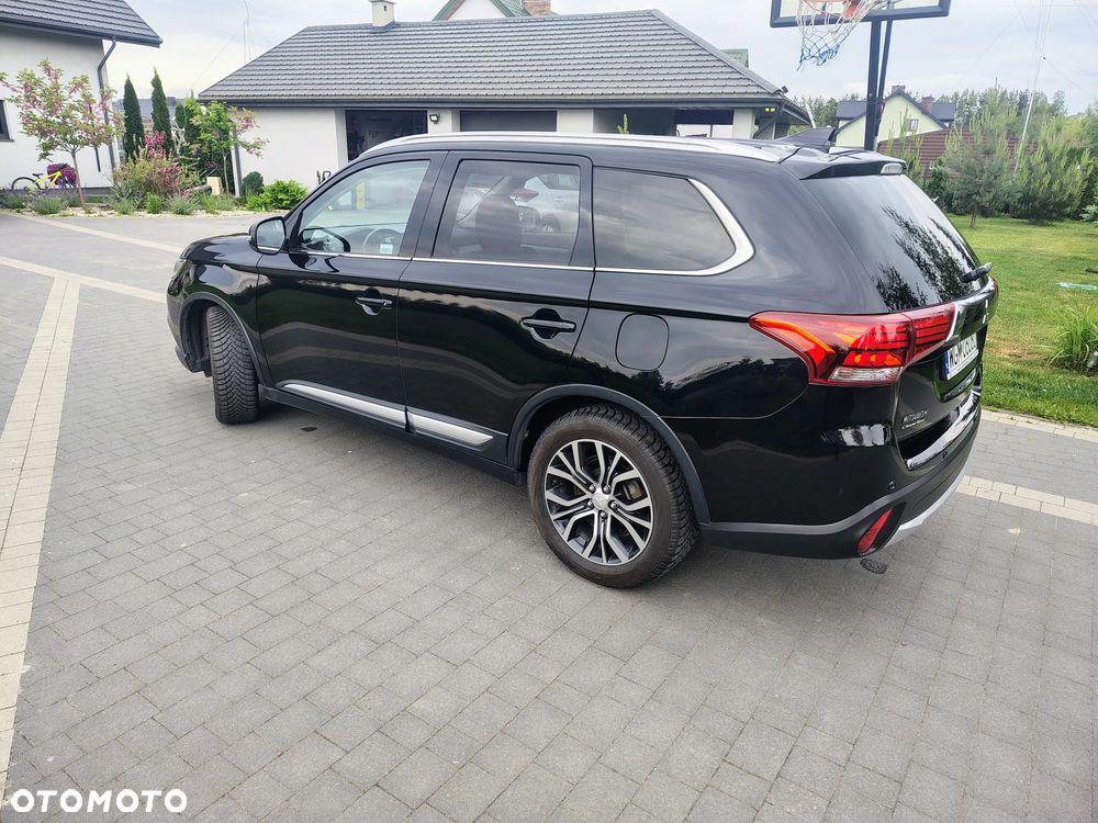 Mitsubishi Outlander 2.0 Intense + 4WD CVT - 16