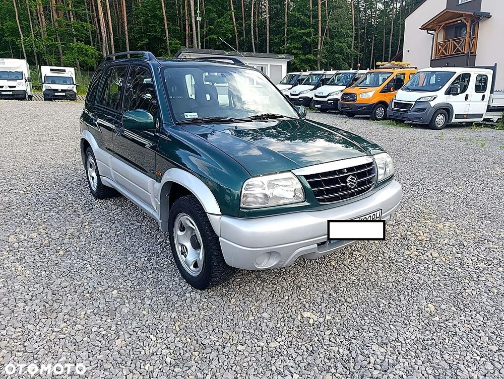 Suzuki Grand Vitara 2.0 - 11